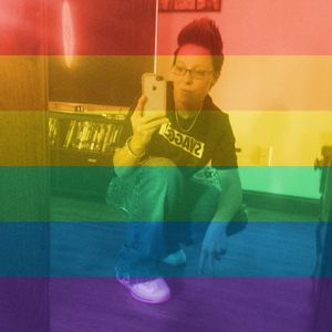 Meet your Posher, Cynthia